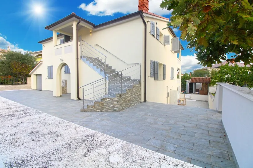 Apartment 2211/60609 (Istria - Pula), 3000m from the beach - Image 1
