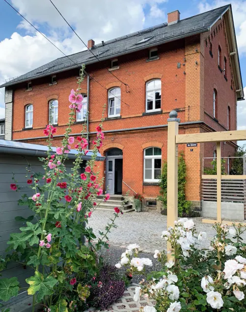 Bahnhof Frauenstein Wartehalle - Image 1