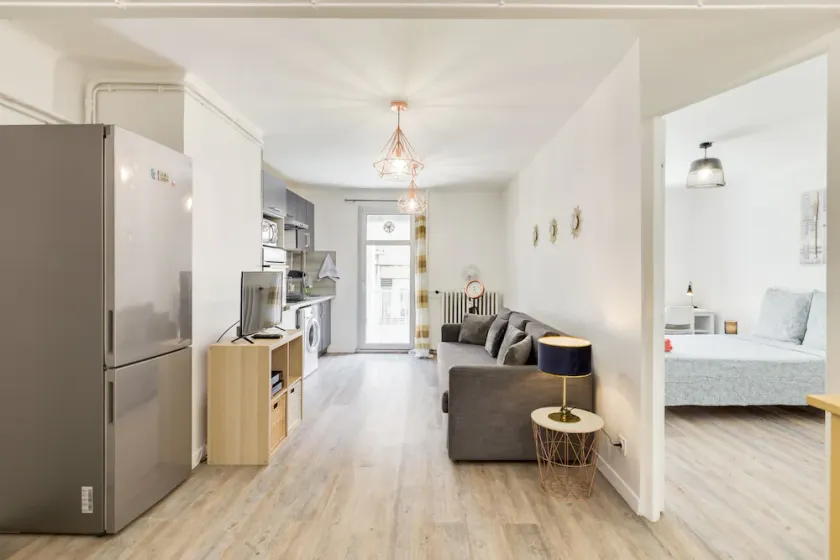 ⭐️MAGNIFIQUE T4 GARE SAINT CHARLES⭐️<br>VIEUX PORT/2 BALCONS CLIMATISÉ - Image 1