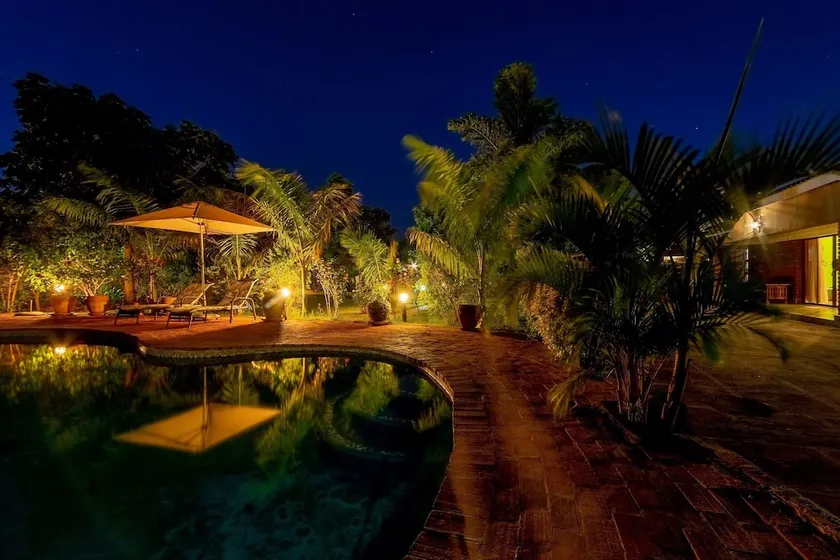 Dzimbahwe Guest Lodge - Image 1