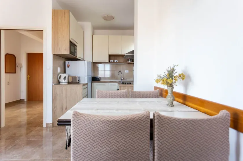 Holiday home Milka - in center & close to the sea - Image 1
