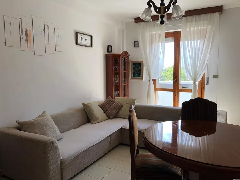Lina's Apartment - Image 1