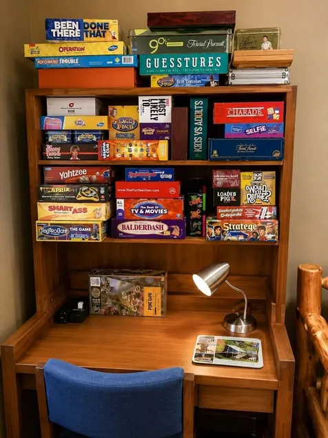Spacious 5 BR/3 BA Pocono Chalet game room in the Hideout - Image 1