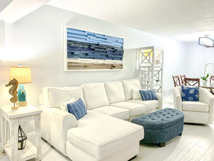 Ocean Village 1 BR w pond view patio, walking distance to beach! - Image 1