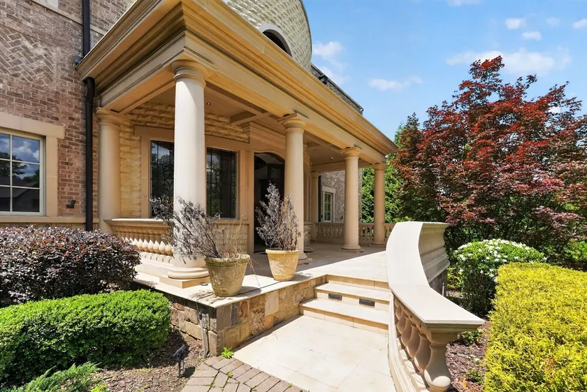 Marietta Manor by Rove Travel- Luxury Estate - Image 1