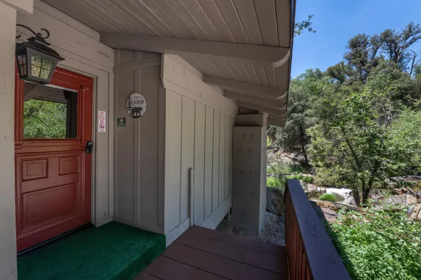 Creek Front Eigenschaft, WiFi, AC, Netflix!<br>Dieses atemberaubende Haus mit zwei Schlafzimmern und zwei B ... - Image 1