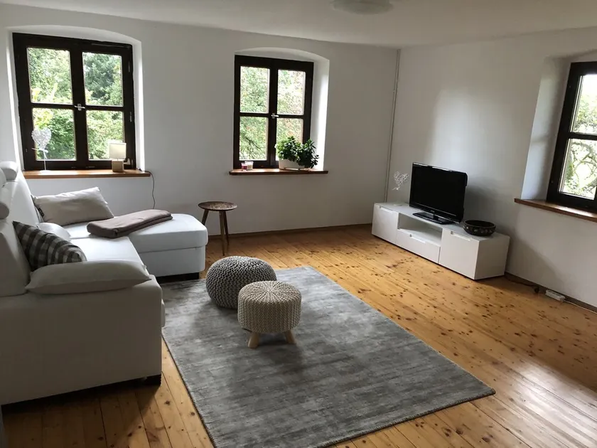 Apartment, 110 m² with balcony and separate entrance area - Image 1