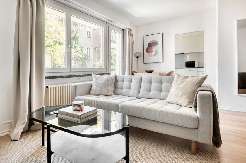 Premium Iselin 1 Room w/ Storage, 1min to Local Market, by Blueground - Image 1