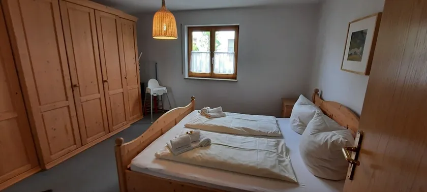 The beautifully furnished apartment is located on the sunny outskirts of Sonthofen. - Image 1