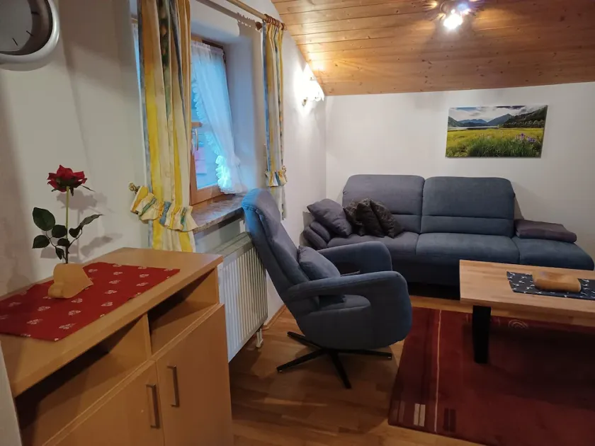 05 Zwei-raum-appartement 35qm mit Vollausgestatteter Küche - Image 1