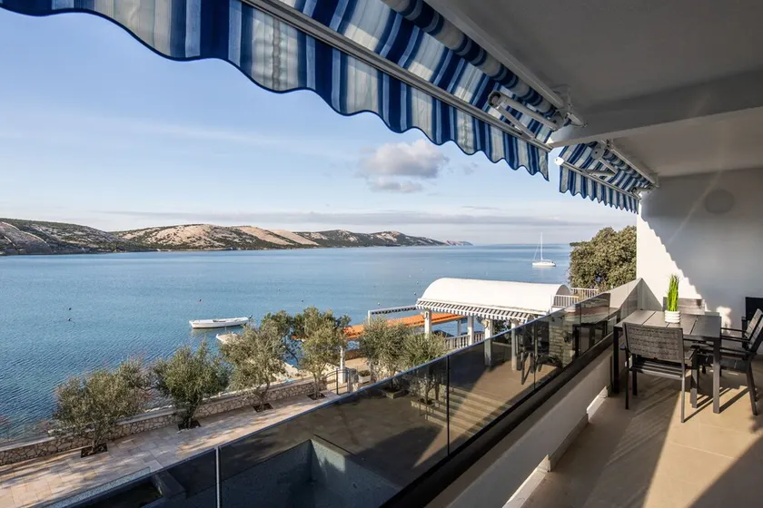 Family Resort Santa Maria II Apartment 4, Stara Novalja, Croatia - Image 1