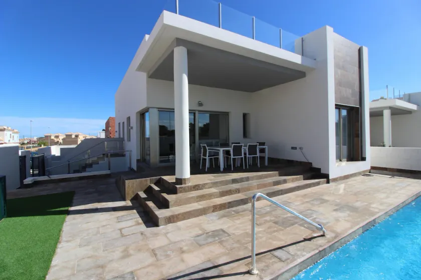 BEAUTIFUL NEW HYPER MODERN HOUSE 3 BEDROOMS WITH POOL 8M TO 4MN FROM THE SEA - Image 1