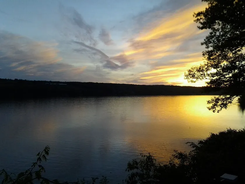 Unique Space-Great View, East side Sunsets a Plus -2 Nights or More - Image 1