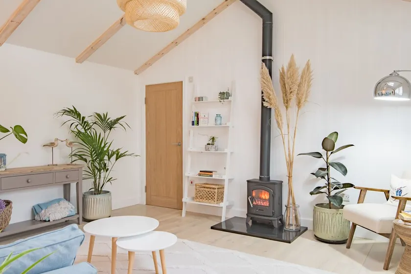 The perfect retreat for couples wanting to enjoy Deal - Image 1
