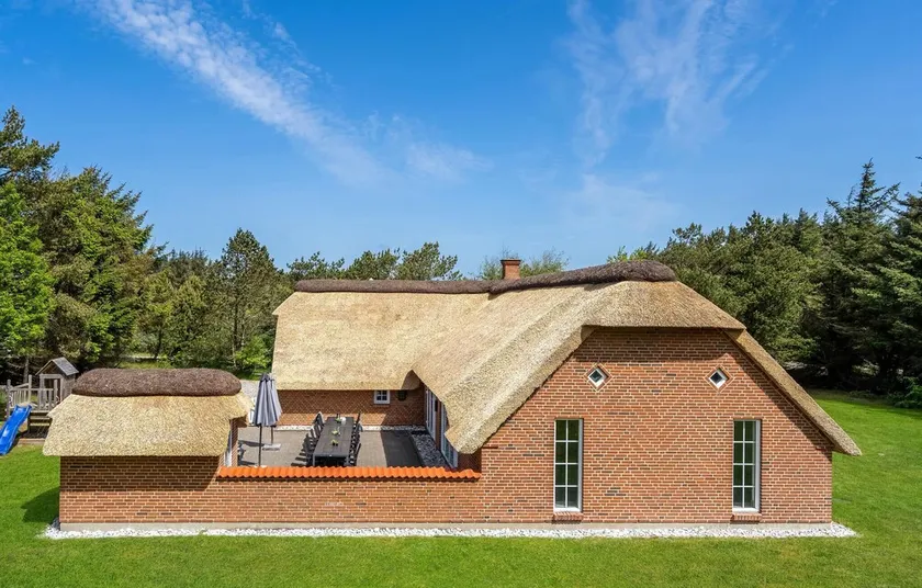 Gorgeous Home In Ulfborg With Kitchen - Image 1
