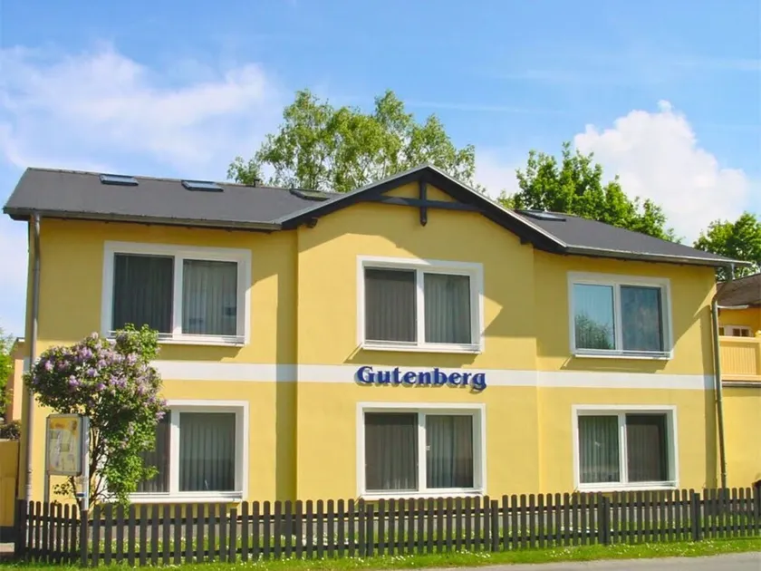 Appartementhaus Gutenberg - Ruhig & zentral in Binz - Parkplatz kostenlos - 6 Min zum Ostseestrand - Image 1