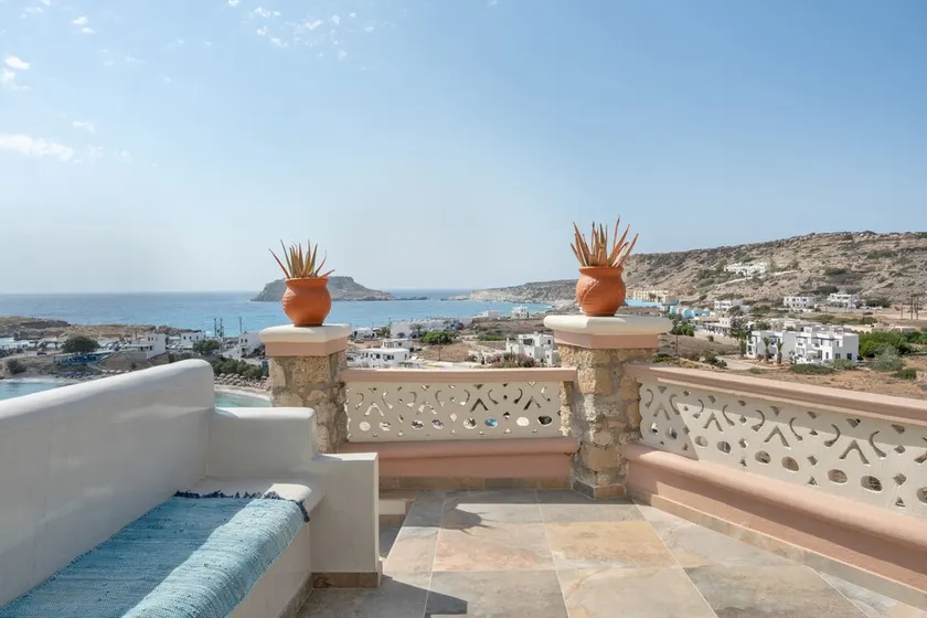Yani La Scala Luxury Villas - Image 1