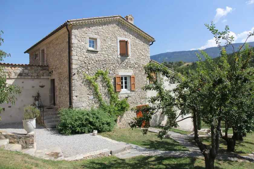 Large Provencal house (Le Moulin, Maison du Haut) - Image 1