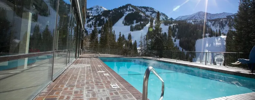 Christmas at Snowbird, Dec 23 - 30 2023. Be First to Ski the Amazing Powder!  - Image 1