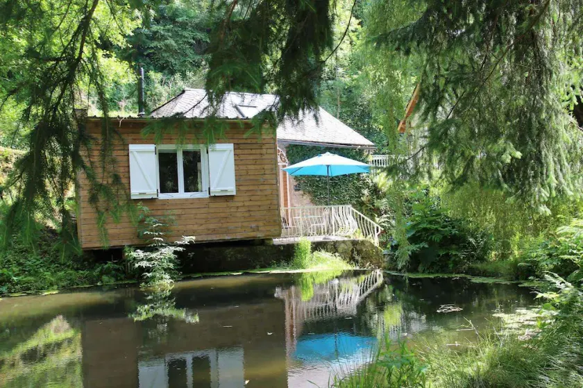 Gîte au Bord de L'eau - Image 1