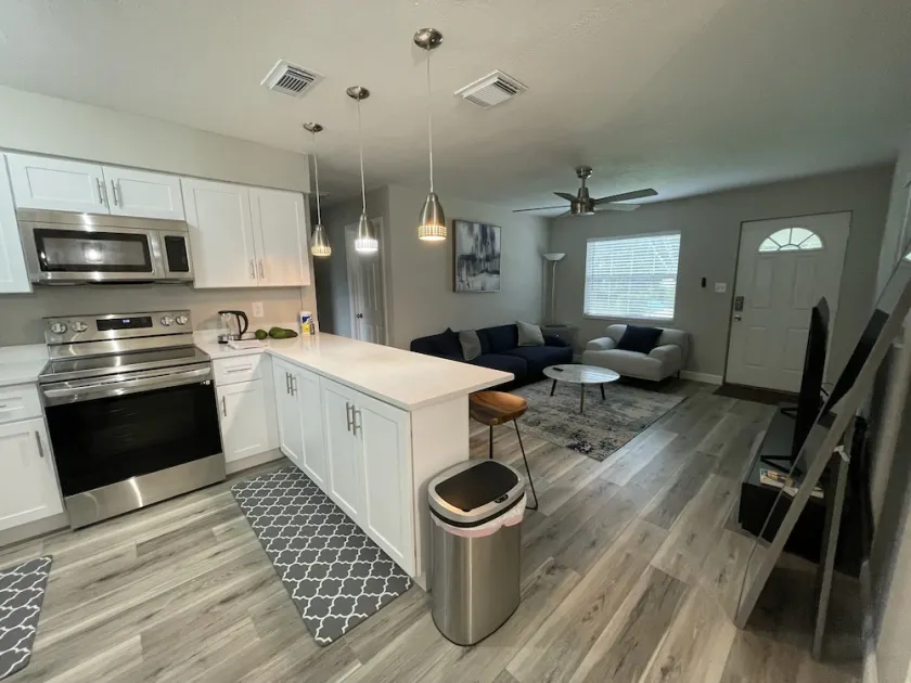 New Renovated House Near Everything - Image 1