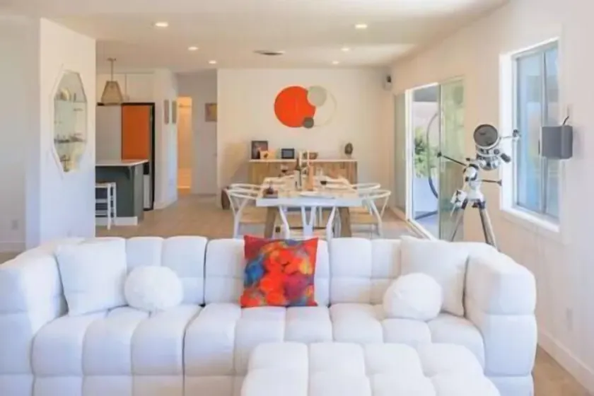 New: Dome, Hot Tub, Game Room, 5 min to park - Image 1