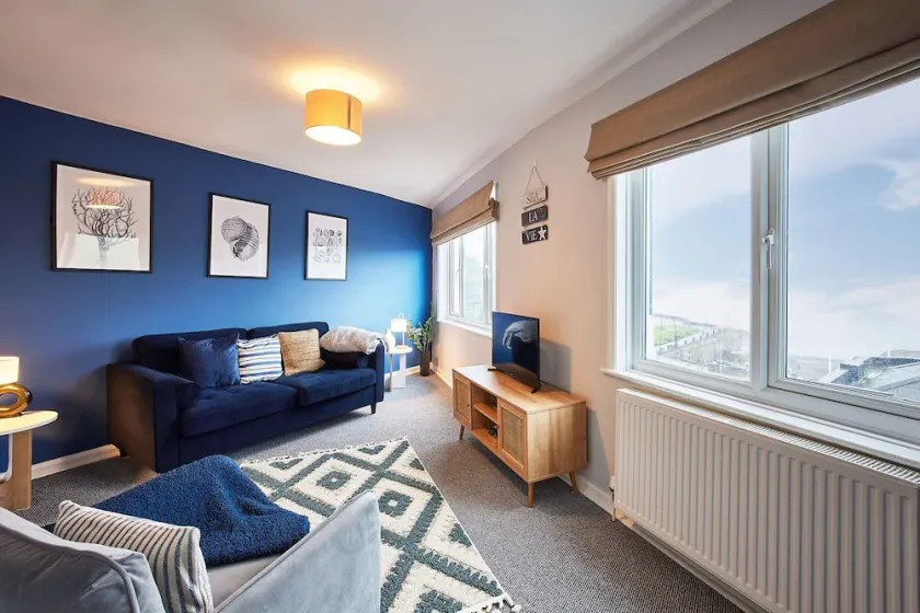 Apartment 5, The Albemarle - Image 1