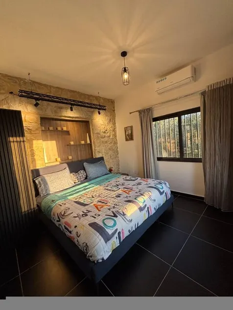 Alali s Guesthouse With tub - Image 1