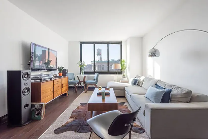 Free Gym, Doorman, Terrace, Amazing Views, Elevator! - Image 1