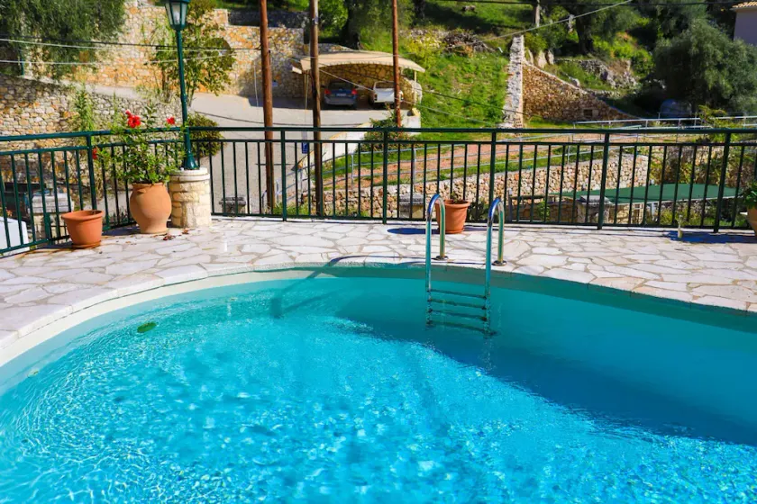 Dora: Holiday House with 2 bedrooms, shared pool,100m from the beach - Image 1