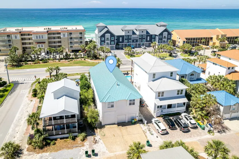 Gulf Views-Near Henderson-Heated Spa-Sleeps 16 +Owner's Quarters Add On Option - Image 1