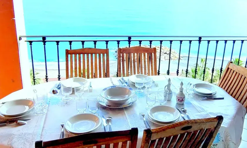 Stunning apartment face to the sea - Image 1