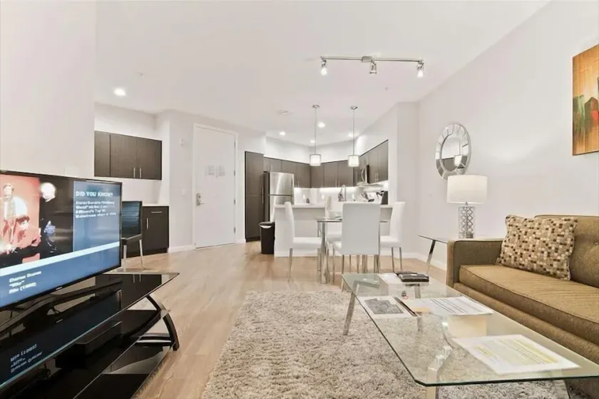Pets Are Welcome | 1BR w/ Pet Spa - Image 1