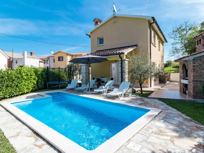 Holiday Home Antoni by Interhome - Image 1