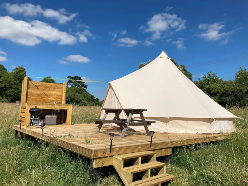 Glamping Tent - Deck - Pets Welcome - Image 1