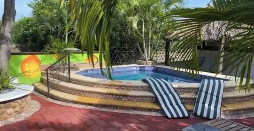 Hotel Evana - Image 1