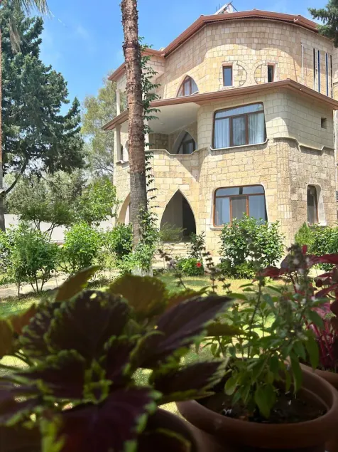 Casalita Hotel - Image 1