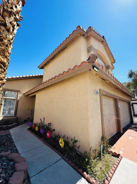 Casas de confort Licencia # G67-011372 - Image 1