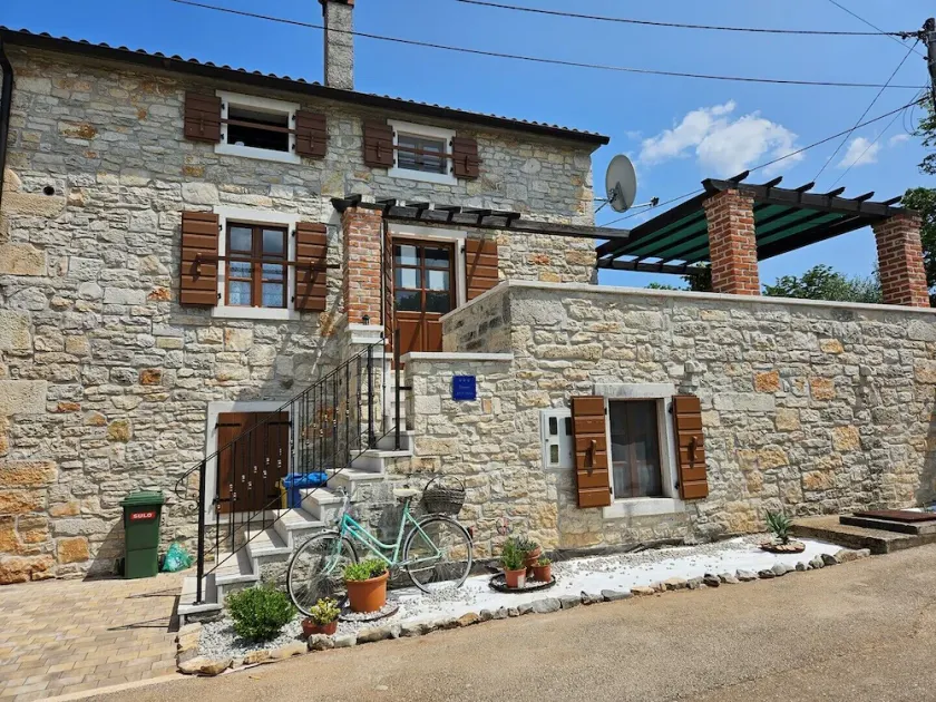 Apartment Paulina in a Stone House - Image 1