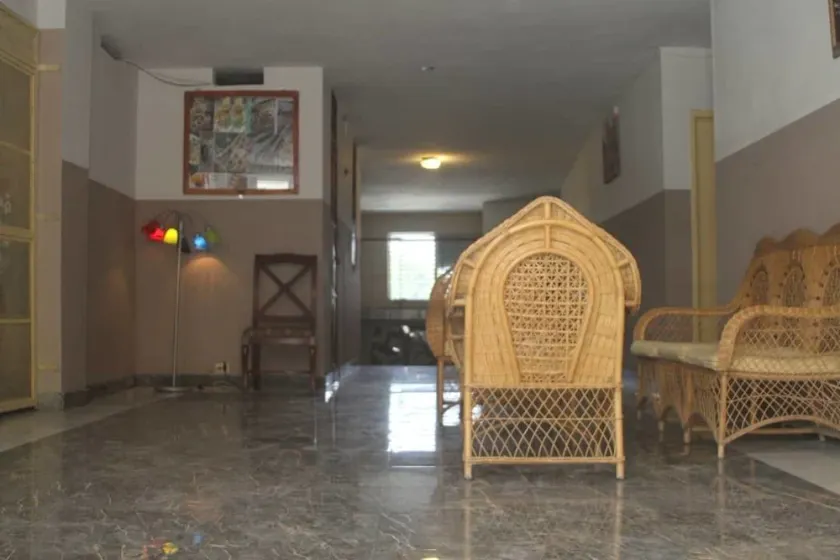 Villa Rosa Hotel & Restaurant - Image 1