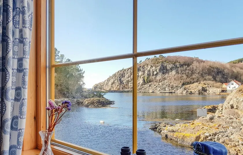 Holiday Home Finnås Lyklingsjøvegen - Image 1