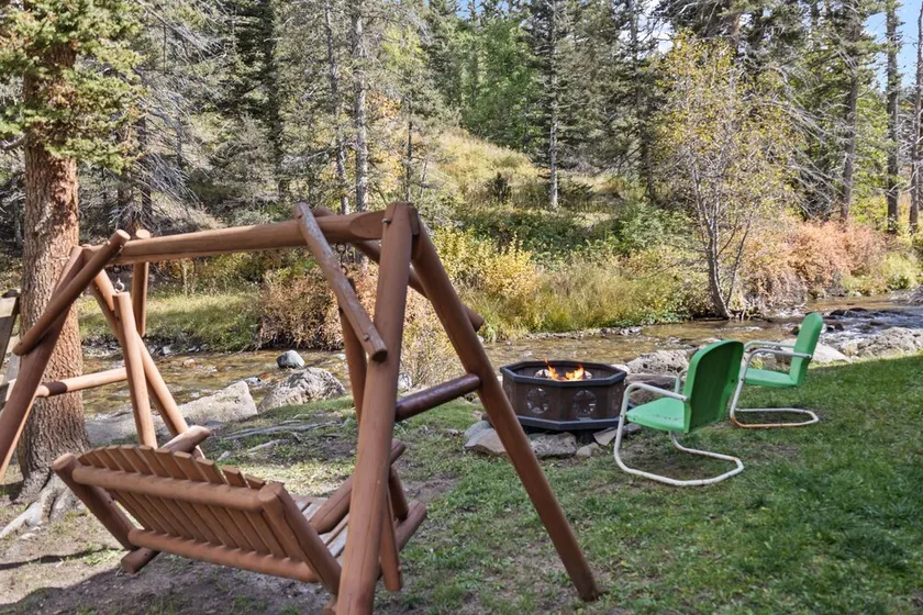 \"Rocky Top Rio\" Cabine privée en première ligne au bord de la rivière! Animaux acceptés! - Image 1