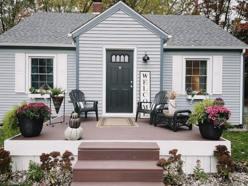Come Visit our Bungalow in the Pines! - Image 1