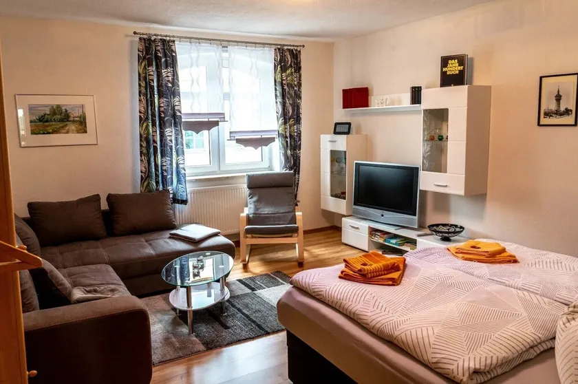Moderne Ferienwohnung in der Stadt - Image 1