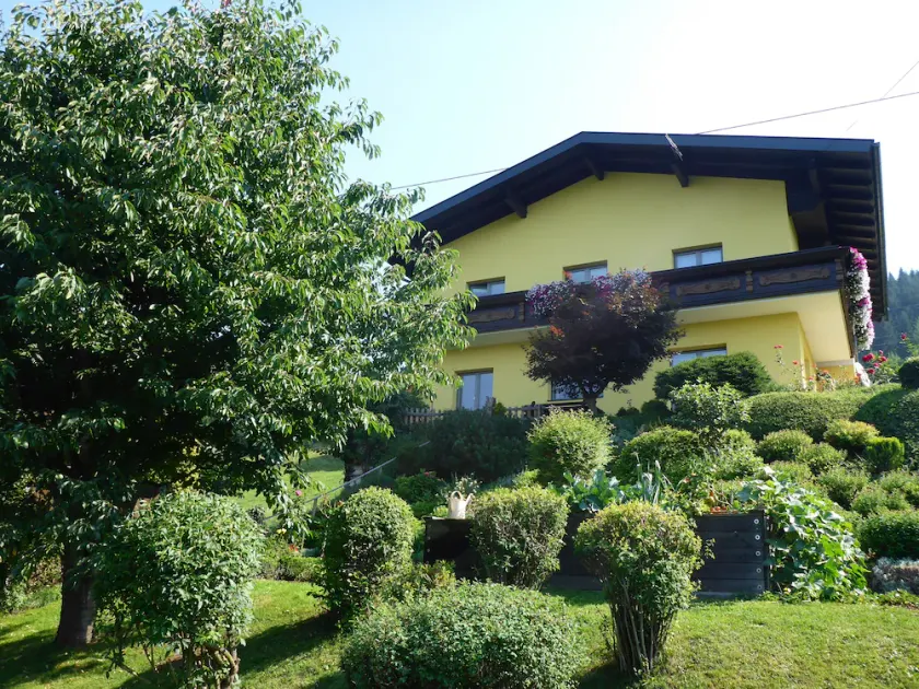 Apartment for up to 4 people with stunning views of Lake Millstatt - Image 1
