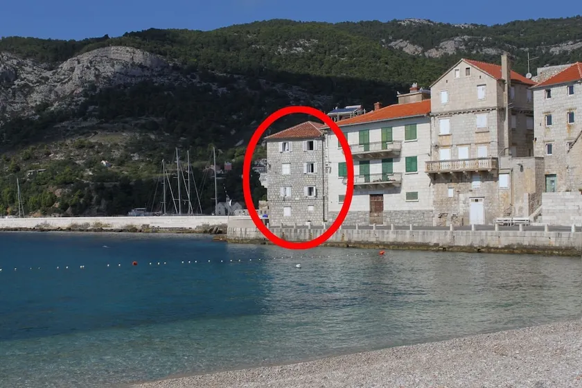 Apartments by the sea Komiza, Vis - 9703 - Image 1