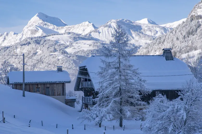 Prestige udlejning nær Megève med personlige tjenester. Charme, afslapning. - Image 1