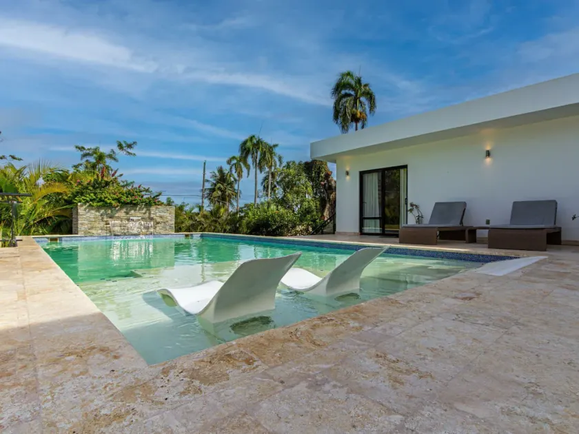 Connections Encuentro Tropical Oasis DR - Image 1