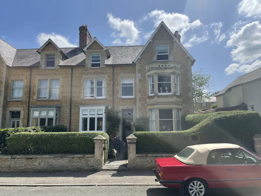Ellesmere House - Image 1