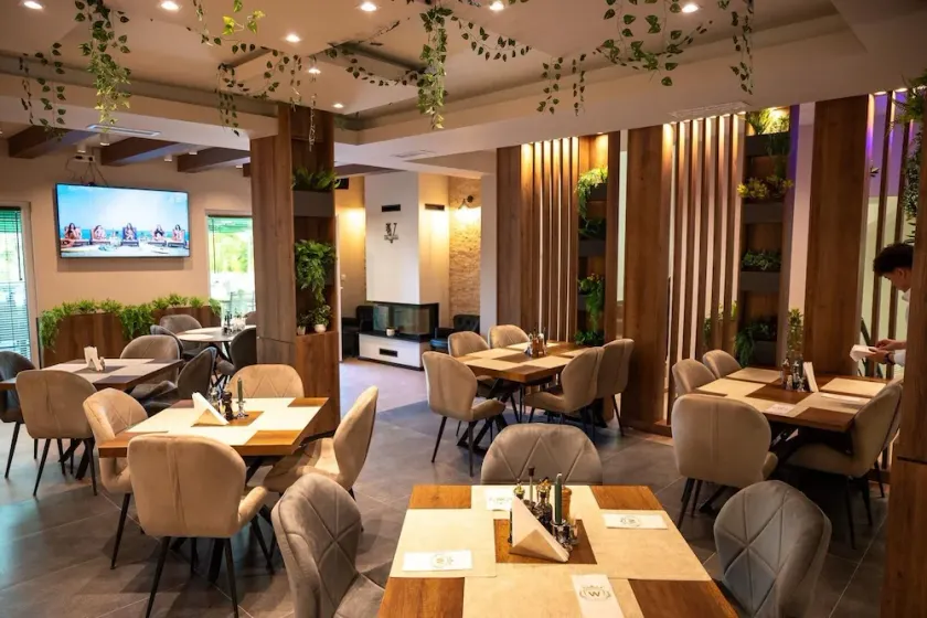 Villa Vratnica - Restaurant & Apartments Tetovo - Image 1